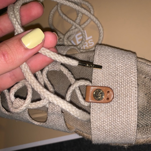 Michael Kors lace up espadrilles - Picture 6 of 7